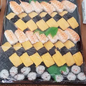 Signature Maki & Sushi Platter