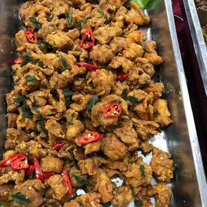 Salted Egg Chicken • 咸蛋鸡(Chef's Recommended)