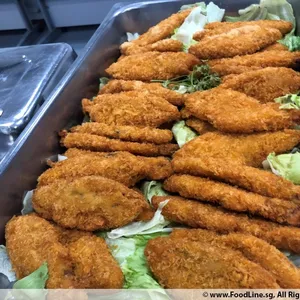 Breaded Fish Fillet w Tartar Dip