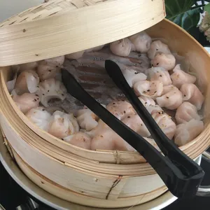 Steamed Har Gow <i>traditional chinese prawn dumpling</i>