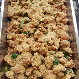 麦片鸡丁 Chicken w/ Cereal