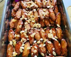 Honey Sauce Almond Mid-Joint Chicken Wing 杏片蜜汁鸡中翅 | Customer Photo | Bayfront Catering Services