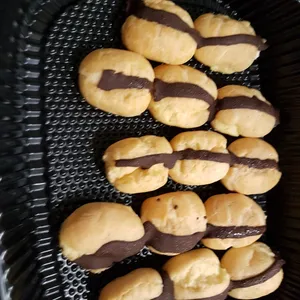 Mini Chocolate Éclair