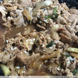 Sliced Pork with Onions and Ginger