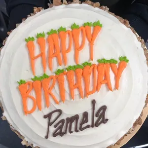 1x Carrot Cake @$48 (Size : 8 Inch)