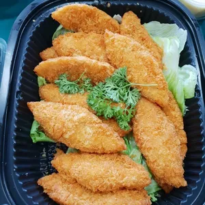 Breaded Fish Fillet w Tartar Dip