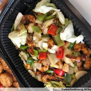 Wok Fried Black Pepper Prawns with Bell Peppers