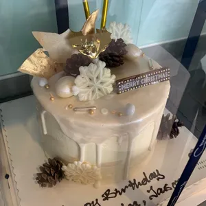 1x White Christmas Cake   UP: $69 @$58.65 (Flavors: Valrhona Chocolate)
