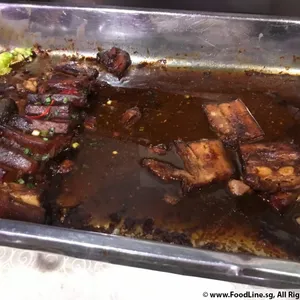 扣肉包 Chinese Bun w/ Stewed Pork