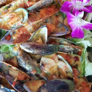 Baked NZ Green Mussels