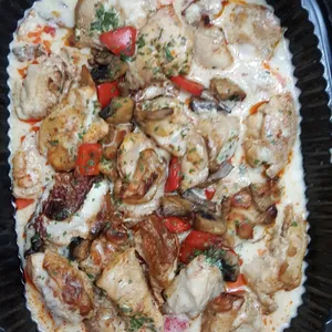 Baked Seabass Fillet with Lemon, Parsley and Pepper Cream Sauce 鲈鱼 柠檬 奶油浆