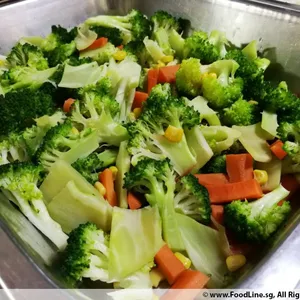 Sauteed Broccoli With Carrot and Corns