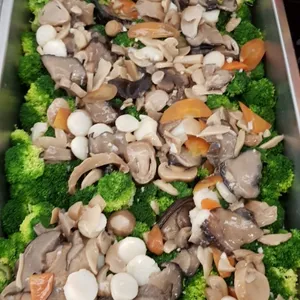 带子西兰花 Sauteed Broccoli w/ Scallop