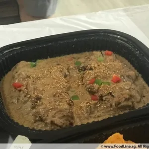 Tender Beef Slices in Black Pepper Cream Sauce
