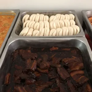 扣肉馒头 Braise Pork w/ Bun
