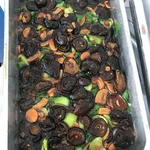 香菇小白 Siow Peh w/ Mushroom
