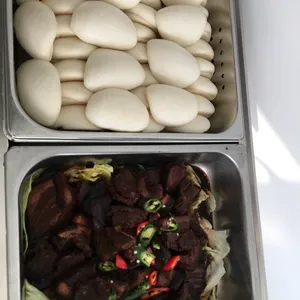 SIGNATURE BUN WITH BRAISED MEAT 招牌扣肉包