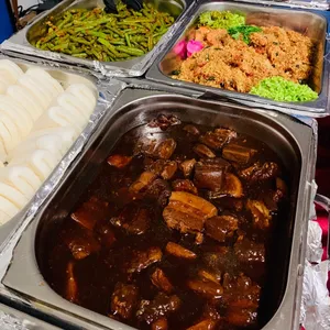 Braised Pork w/ Bun • 扣肉包(Chef's Recommended)