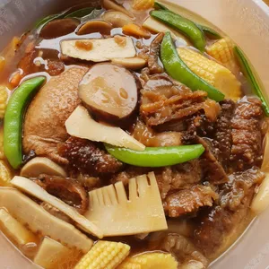 Braised Boneless Duck with Sea Cucumber