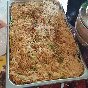 什锦炒米粉 Assorted Fried Bee Hoon