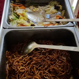 Braised Treasure Ee Fu Noodle with Wild Mushroom (V) 至尊三宝香菇伊面(素)