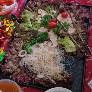 <i>(Spicy Plum Squid Rolls with Glass Noodles, Sliced Smoked Chicken with Mixed Dressing)</i>