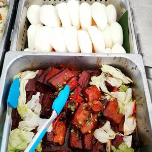 扣肉包 Chinese Bun w/ Stewed Pork