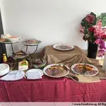 Assorted Cold Cut Combination 锦绣中西拼 (沙律鲜虾片, 生捞贵妃贝, 黑椒烟熏鸭片, 迷你八爪鱼)<br>