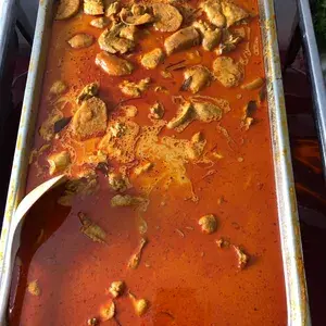 招牌咖喱鸡 Signature Curry Chicken