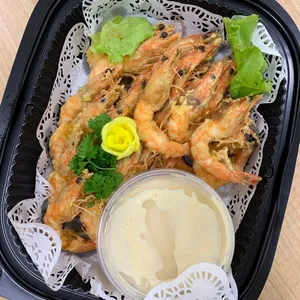 Salad Prawn •沙律虾