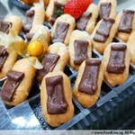 Chocolate Éclair