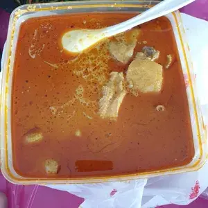 招牌咖喱鸡 Signature Curry Chicken