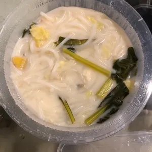 XO 鱼片粗米粉汤 XO Bee Hoon Soup (Small)