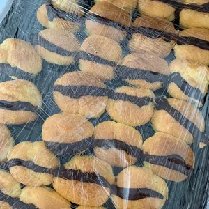 Mini Chocolate Éclair