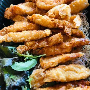 腐皮虾卷 Beancurd Skin Shrimp Roll