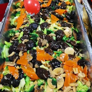 双菇芥兰花 Broccoli w/ Mushroom