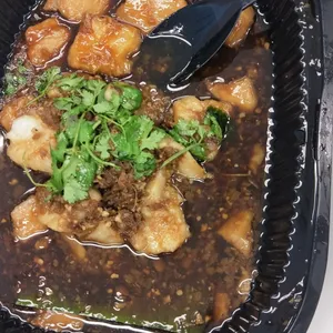 Steamed White Dory Fish Fillet in Spicy Preserved Radish 清蒸菜脯辛辣鱼片