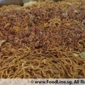 炒快熟面 Fried Maggi Noodle