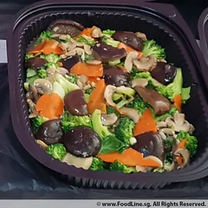 Broccoli w/ Mushroom •香菇兰花 (Chef's Recommendation)