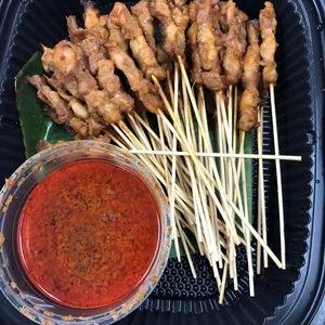 Cooked Chicken Satay (50 pcs)