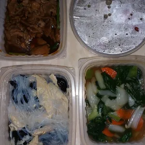 Dishes: 3 Dishes + 1 Soup