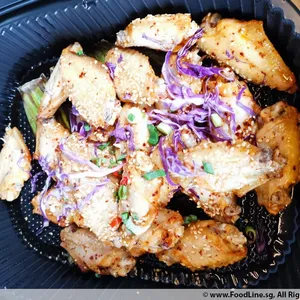 Baked Hot Honey Mid Joint Wing 蜜汁鸡中翅