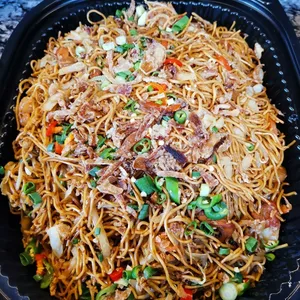 Seafood Fried Hong Kong Noodle 港式海鲜炒面