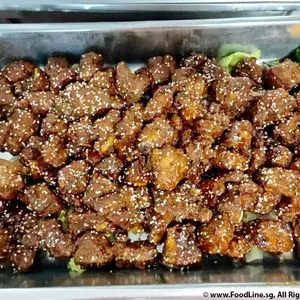 蜜汁排骨 Pork Ribs w/ Honey Sauce