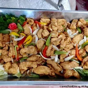 三椒炒鱼片 Sliced Fish w/ Capsicum