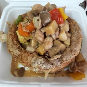 Deep-fried Yam Ring Topped with Assortment