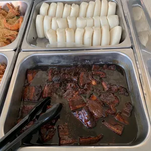 扣肉馒头 Braise Pork w/ Bun
