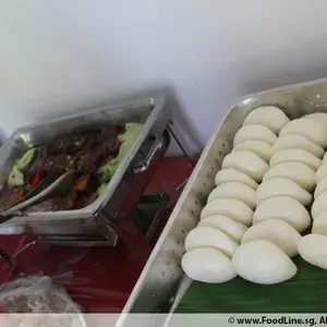 扣肉包 Chinese Bun w/ Stewed Pork
