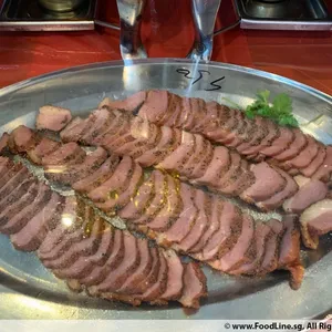 黑椒烟鸭 Smoke Duck w/ Black Pepper 