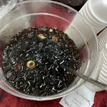 Chin Chow w Longan